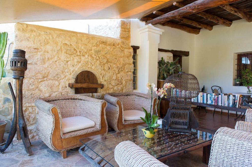 Agroturismo Xarc Santa Eularia des Riu Exteriör bild